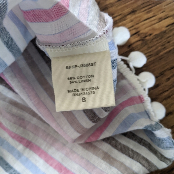 Cute Boutique Top - Picture 4 of 4